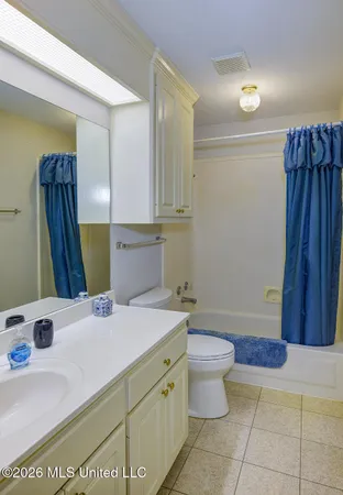 $259,900 | 806 Winding Hills Drive, Clinton, MS 39056