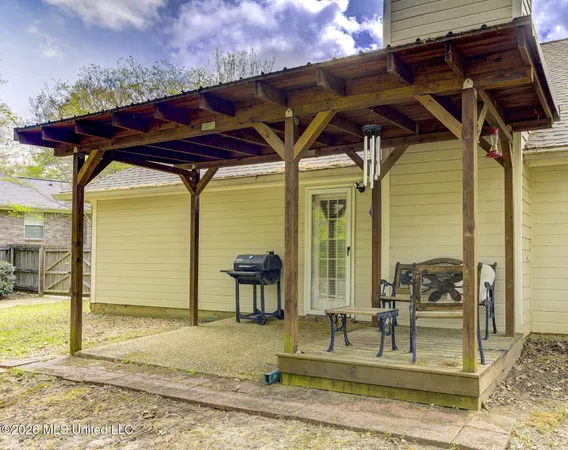 $259,900 | 806 Winding Hills Drive, Clinton, MS 39056