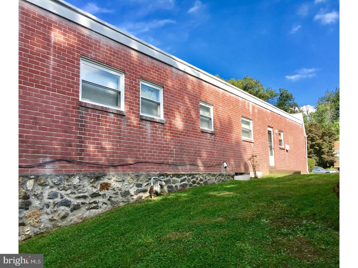 176 Juniper Road Havertown, PA 19083 - Photo 2 of 14 Gallery Image 2