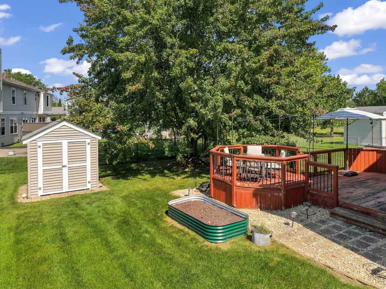 1219 Oak Ridge Drive Streamwood, IL 60107 - Photo 31 of 34 Gallery Image 31