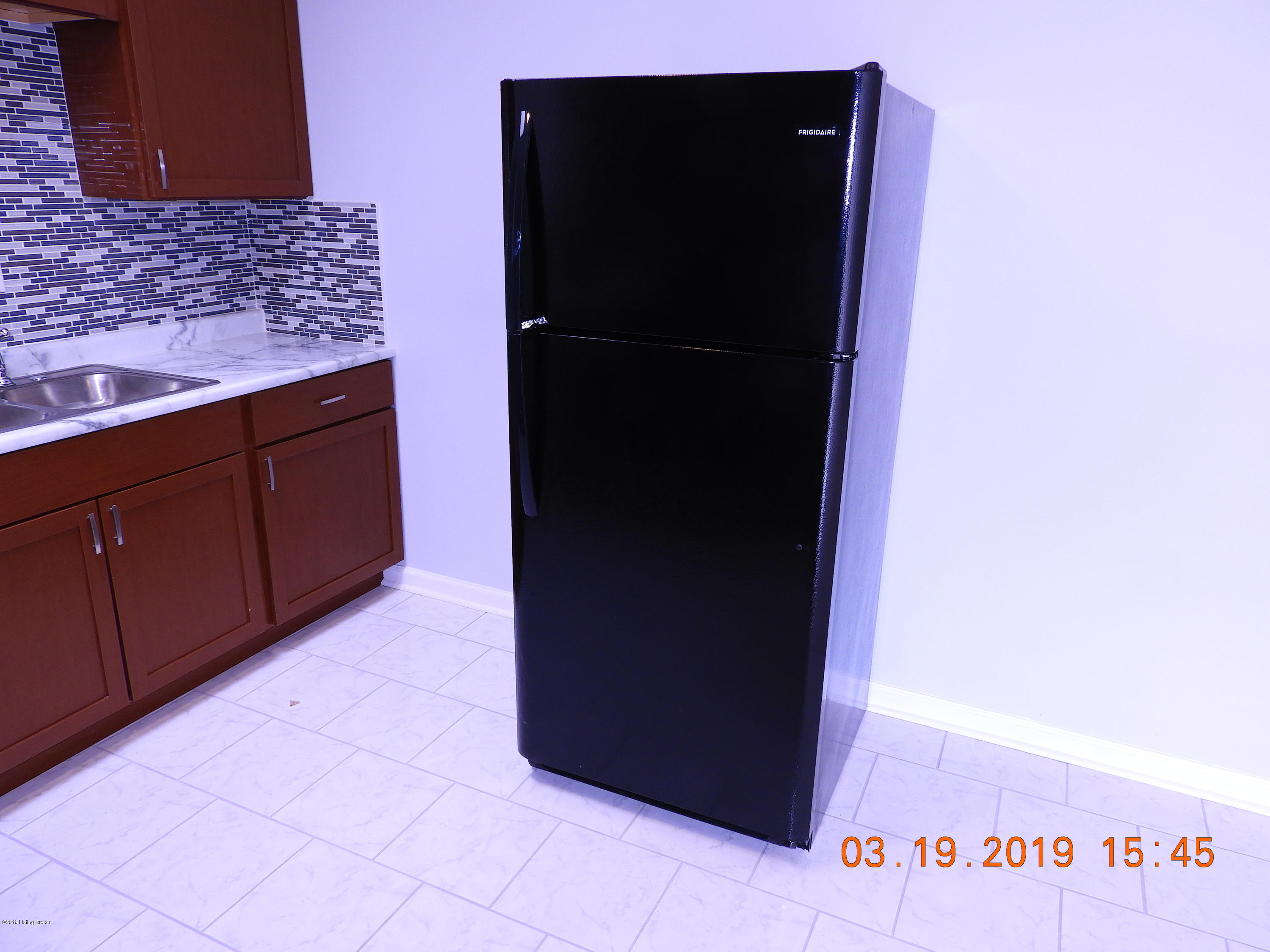 301 Mac Brae Road Louisville, KY 40214 - Photo 24 of 52 DSCN3349
