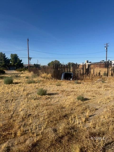 1333 Boston Ridgecrest, CA 93555 - Photo 1 of 6 Gallery Image 1