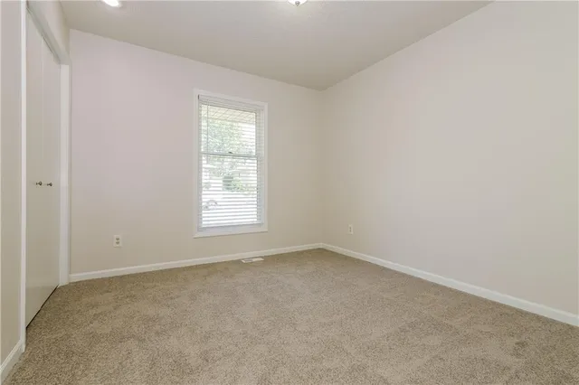 $2,230 | 1216 Southwest Huntington Road, Blue Springs, MO 64015