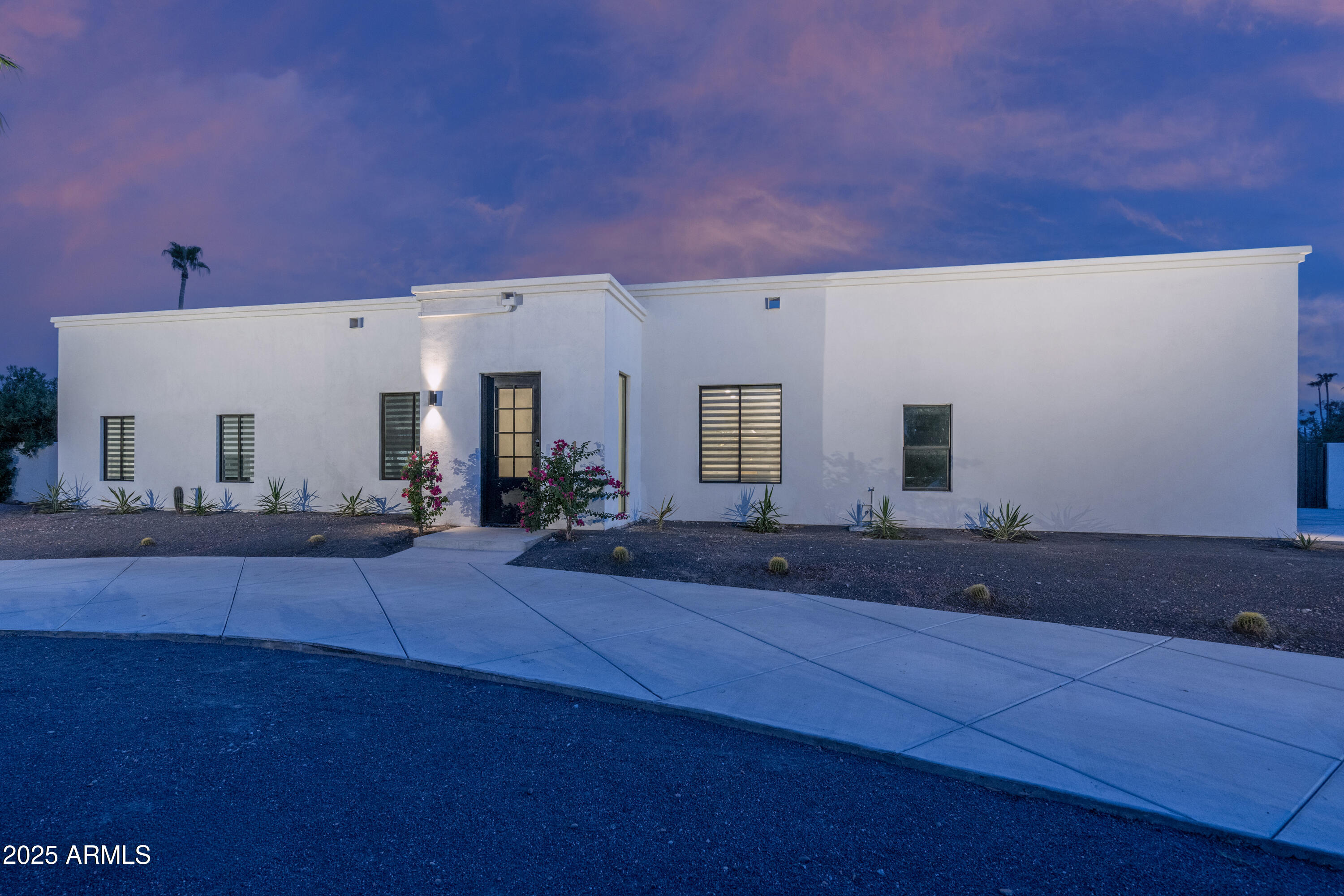 8417 East Cactus Road Scottsdale, AZ 85260 - Photo 3 of 51 AFM3651