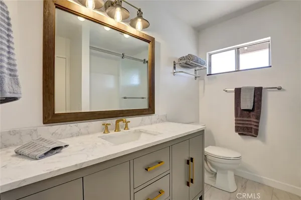 $669,000 | 2321 Fuschia Lane, Tustin, CA 92780