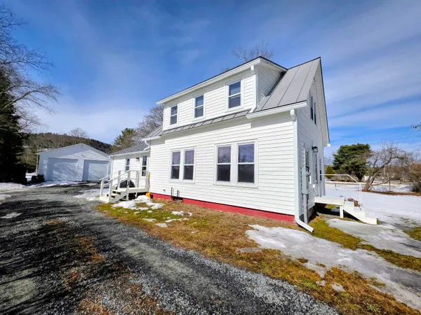 $400,000 | 222 Woodsville Road, Monroe, NH 03771