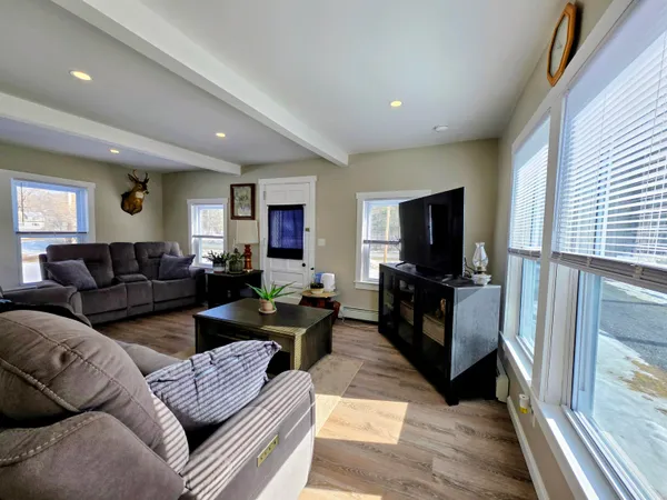 $400,000 | 222 Woodsville Road, Monroe, NH 03771