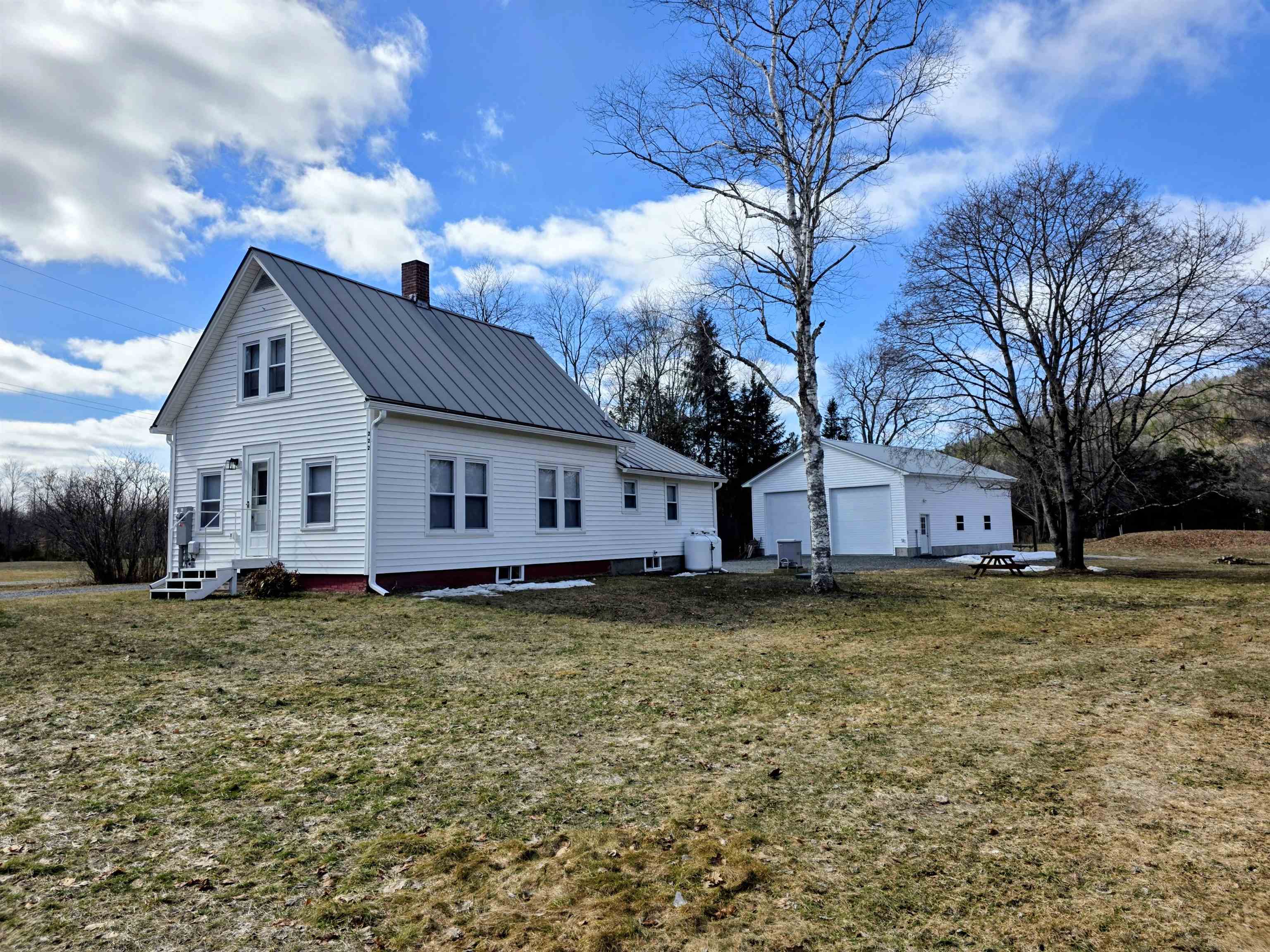 222 Woodsville Road Monroe, NH 03771 - Photo 2 of 34