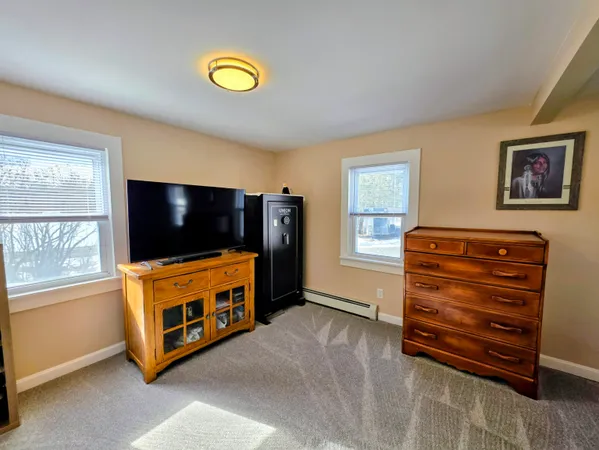 $400,000 | 222 Woodsville Road, Monroe, NH 03771