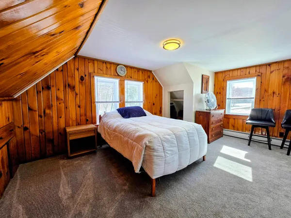$400,000 | 222 Woodsville Road, Monroe, NH 03771