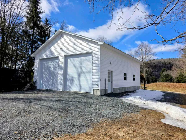 $400,000 | 222 Woodsville Road, Monroe, NH 03771