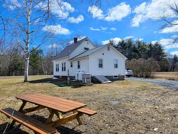 $400,000 | 222 Woodsville Road, Monroe, NH 03771