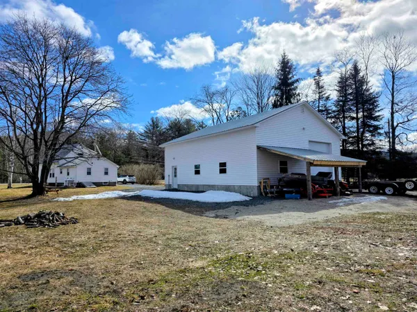 $400,000 | 222 Woodsville Road, Monroe, NH 03771
