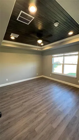 $2,100 | 4904 Terlingua Drive, Granbury, TX 76048