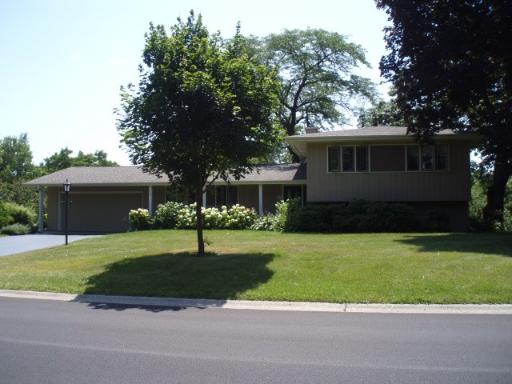 409 High Road Cary, IL 60013 - Photo 1 of 16