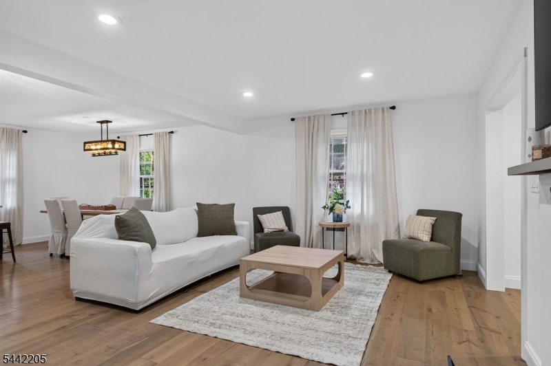 2160 Raritan Road Scotch Plains, NJ 07076 - Photo 6 of 33