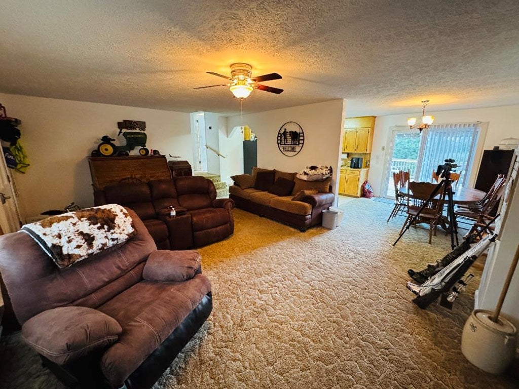 559 Hardscuffle Road Hillsville, VA 24343 - Photo 11 of 28 Gallery Image 11