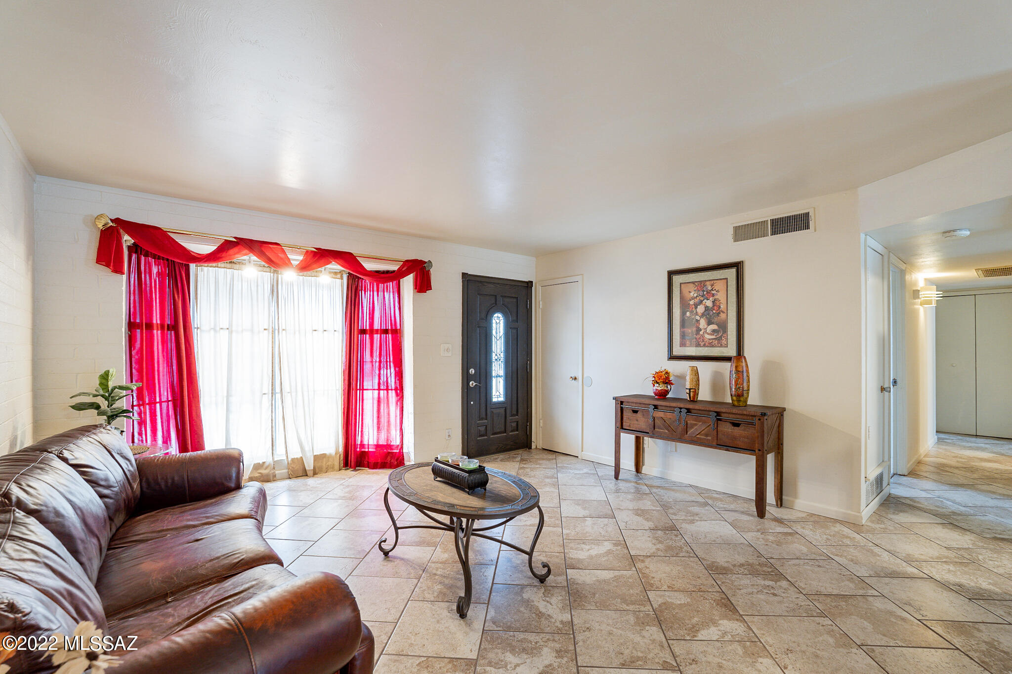 2002 West Merlin Road Tucson, AZ 85713 - Photo 7 of 36
