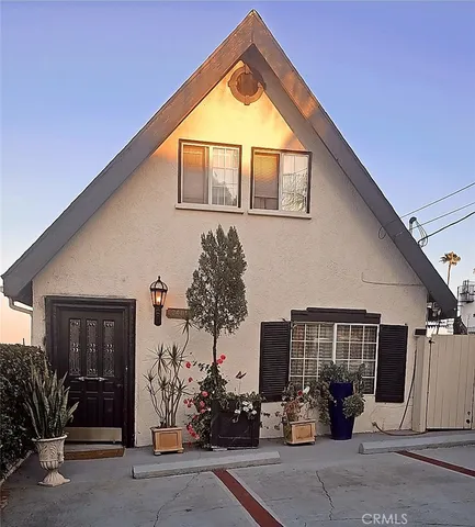 a view of a house with patio