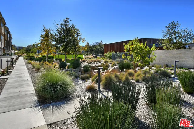 $738,000 | 27120 Red Tail Place, Valencia, CA 91381