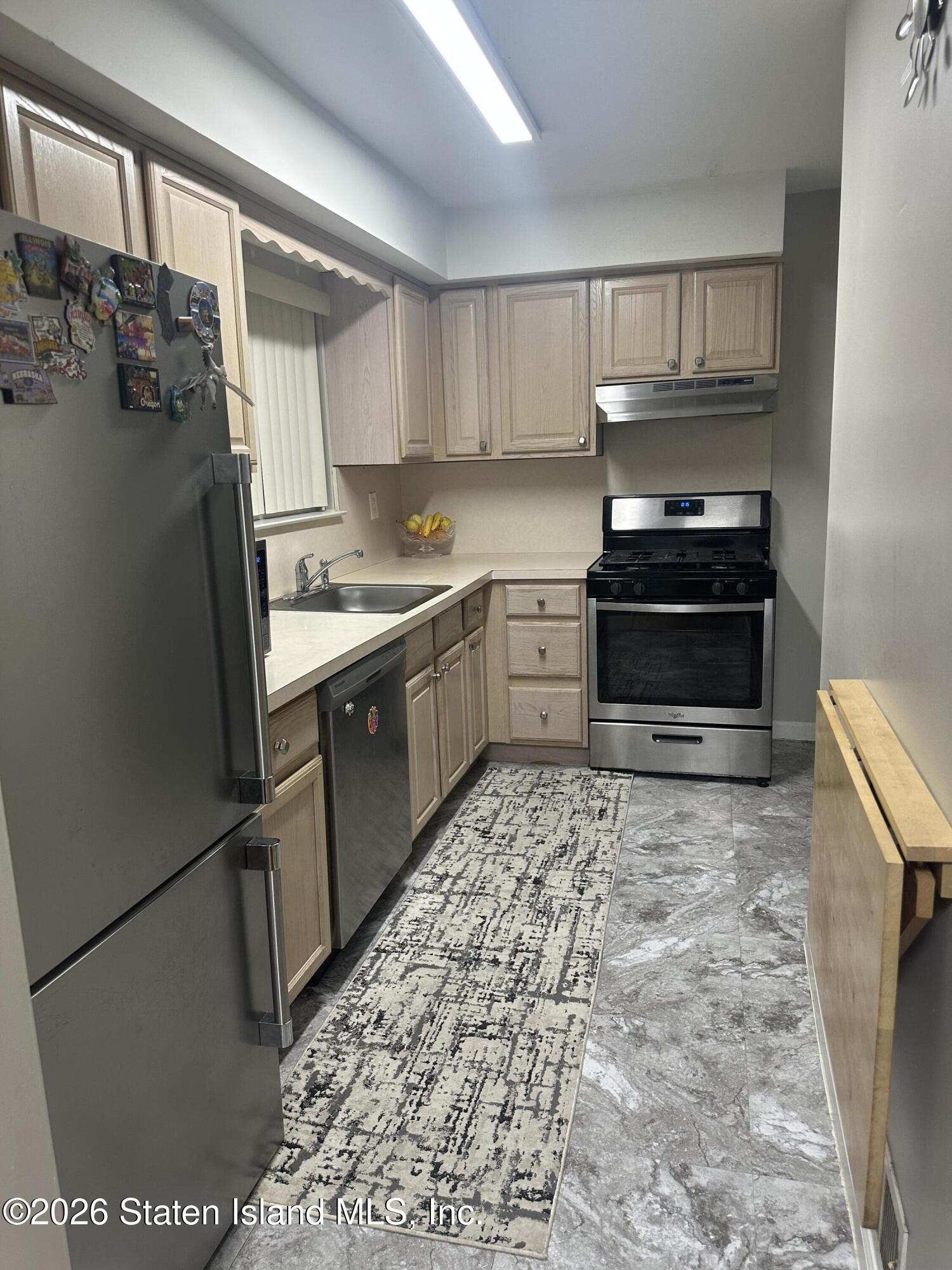 512 Riga Street Staten Island, NY 10306 - Photo 12 of 24 IMG_5627