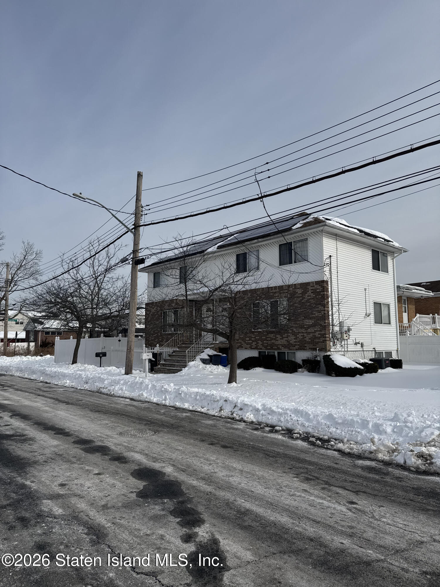 512 Riga Street Staten Island, NY 10306 - Photo 3 of 24 79131628501__91258D2A-99C2-4E5F-872C-D83