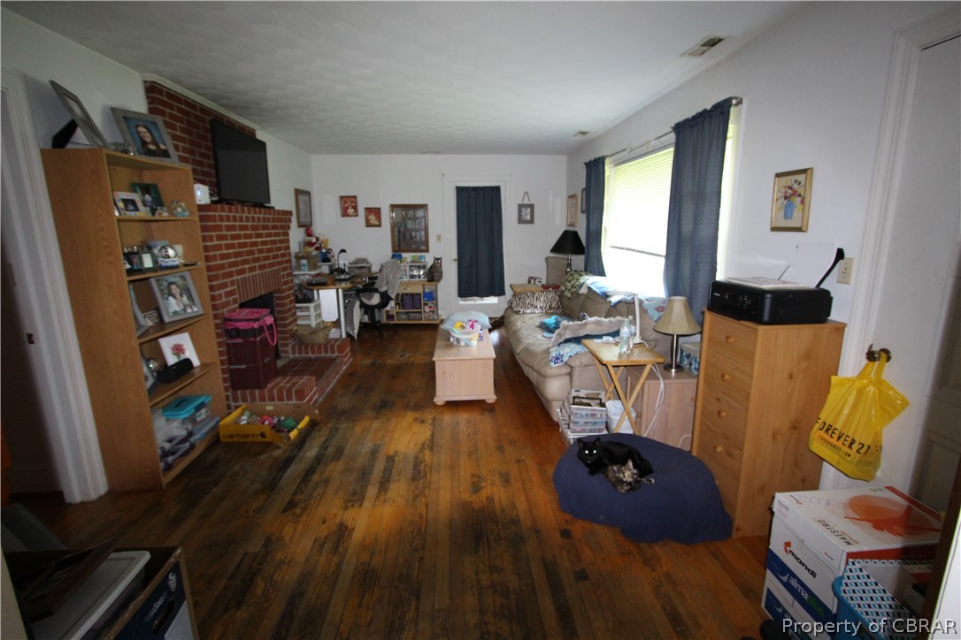 11359 Buckley Hall Road Mathews, VA 23109 - Photo 5 of 33