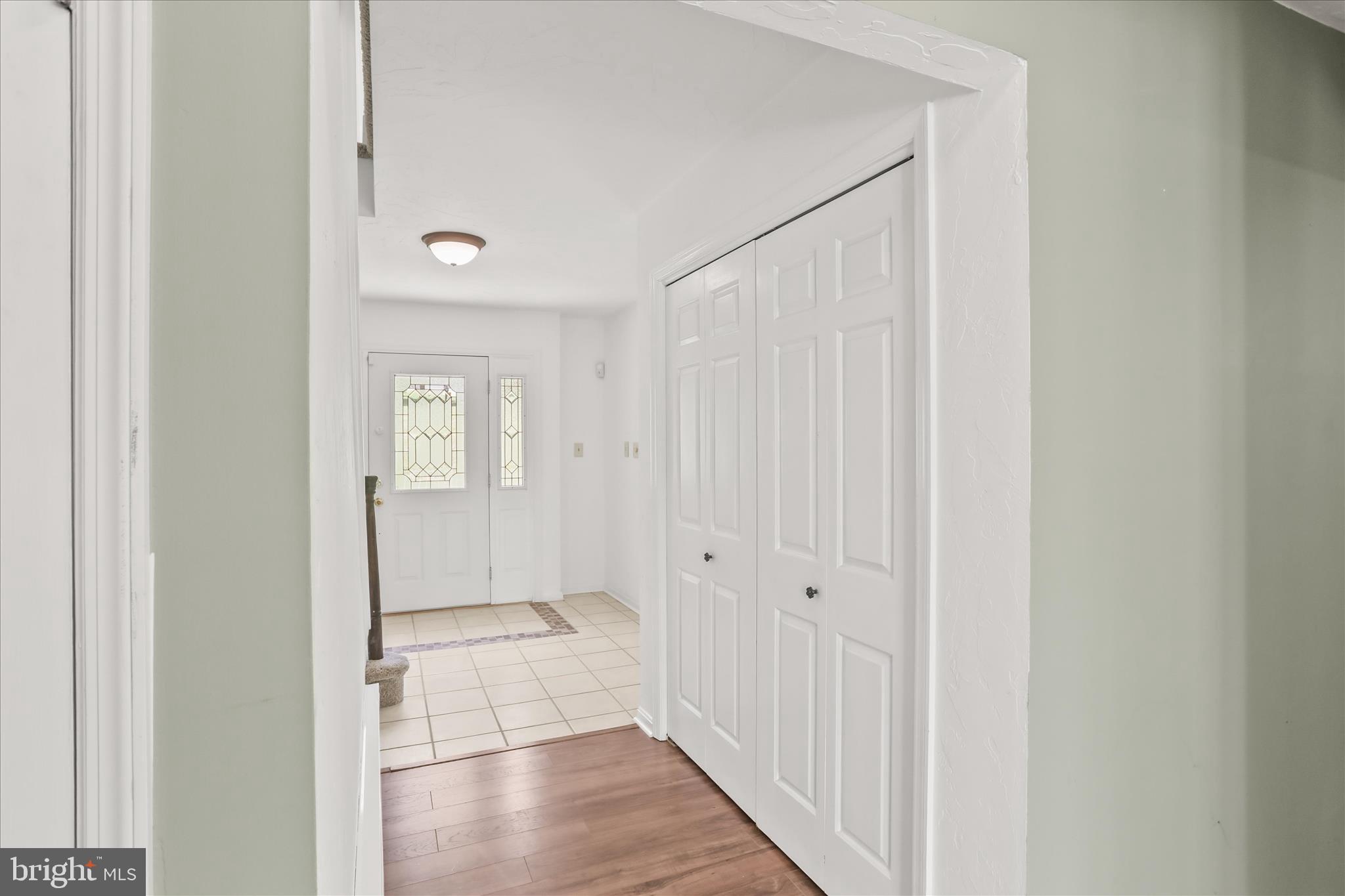 6208 Longview Dr Spring Grove Spring Grove, PA 17362 - Photo 7 of 58