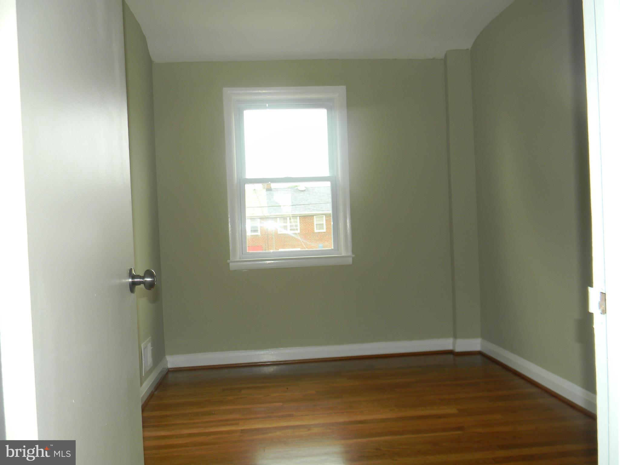 6136 Edlynne Road Baltimore, MD 21239 - Photo 14 of 24 Bedroom