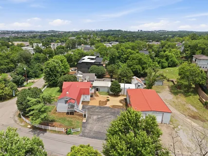 $950,000 | 5717 Maudina Avenue, Nashville, TN 37209