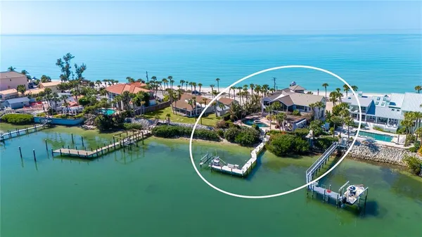 $6,995,000 | 2116 Casey Key Road, Nokomis, FL 34275
