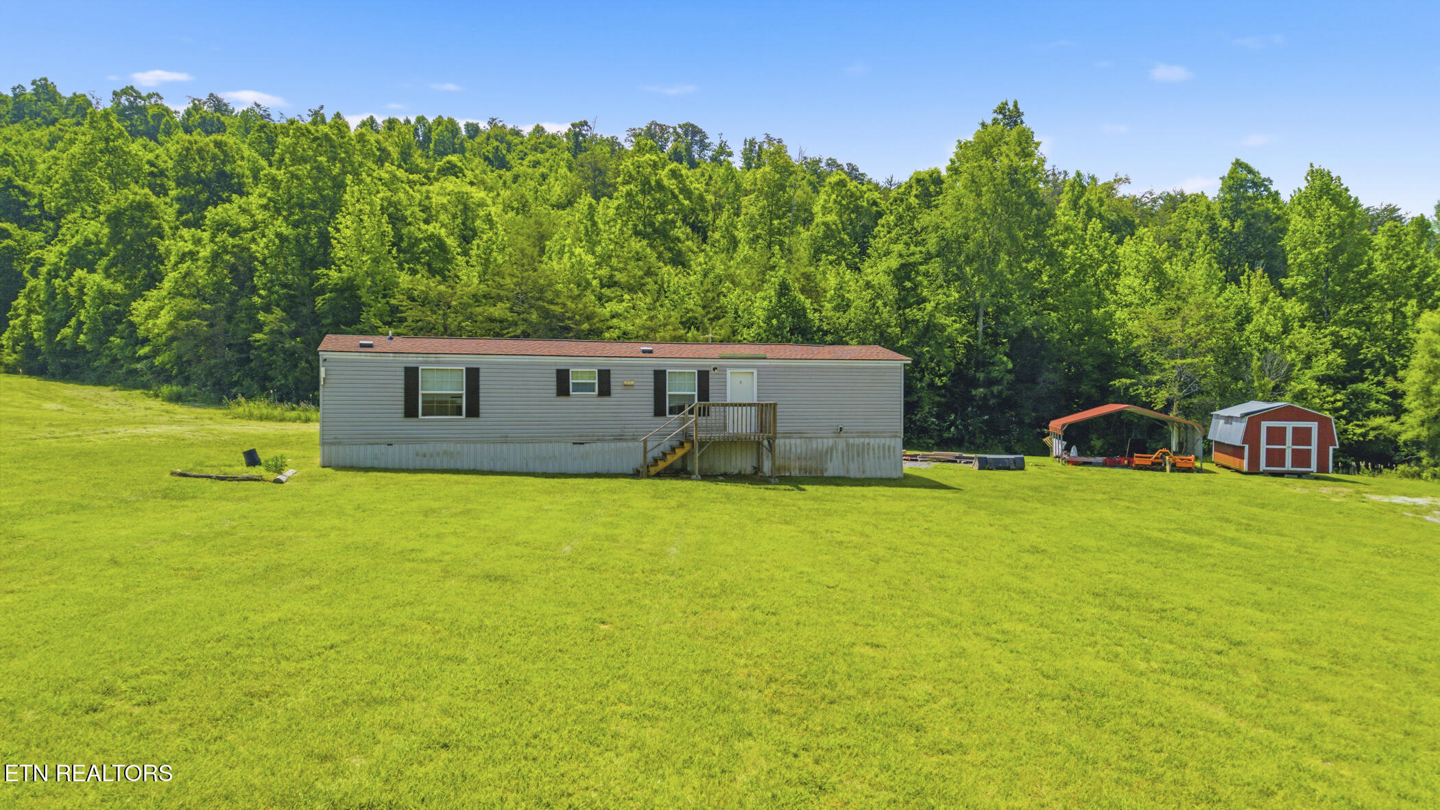 220 Three Point Road Vonore, TN 37885 - Photo 7 of 59 dji_20260520115146_0539_d