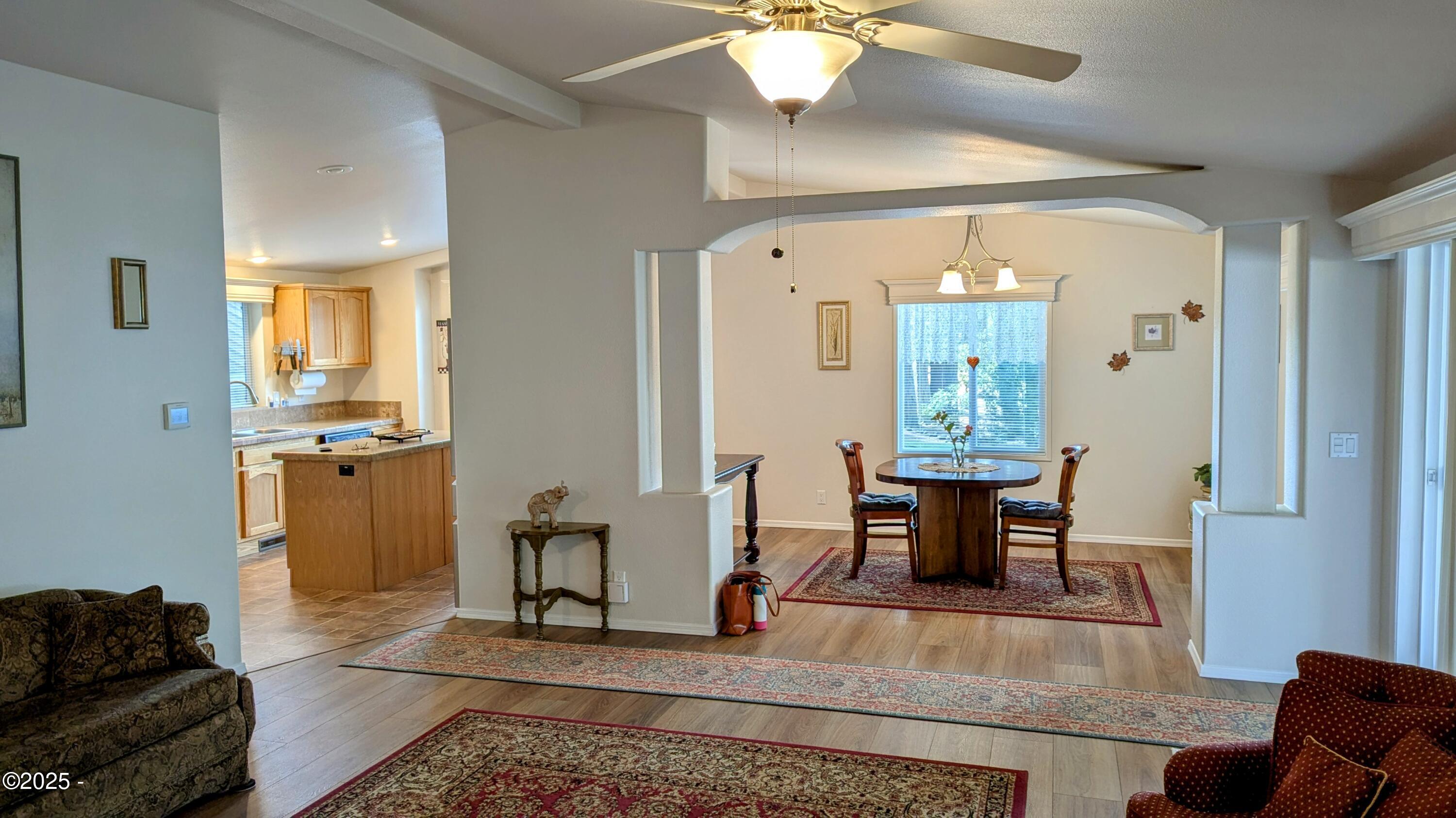 33125 White Oak Road Corvallis, OR 97333 - Photo 7 of 37 Living room