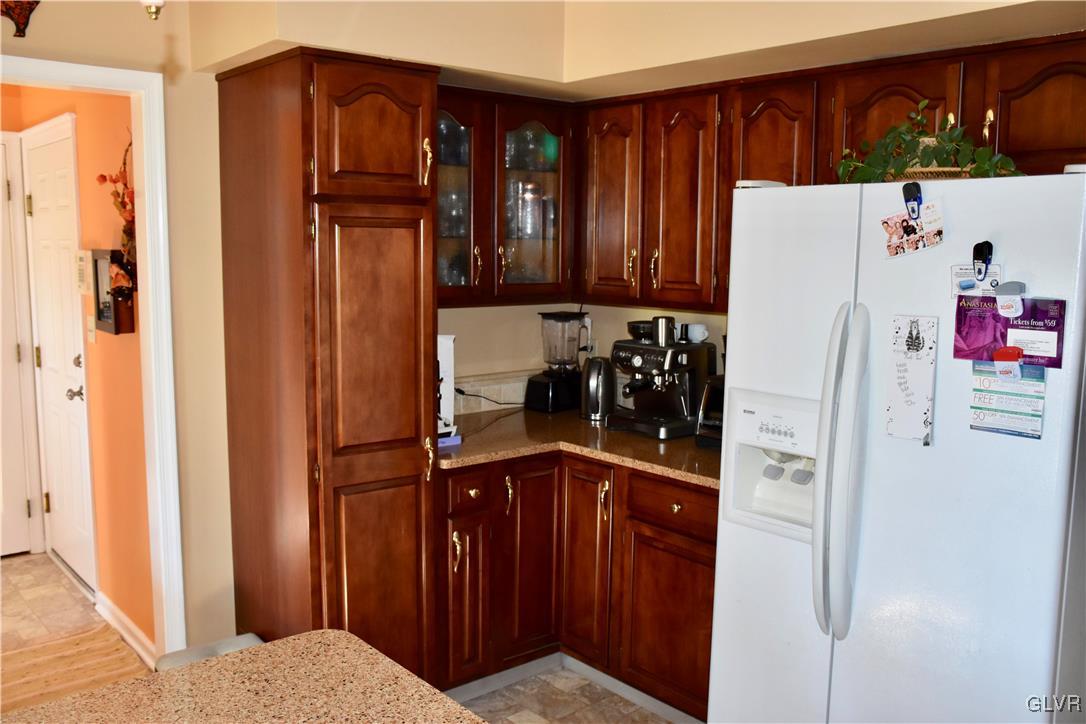 3302 Regal Road Bethlehem, PA 18020 - Photo 6 of 27 Gallery Image 6