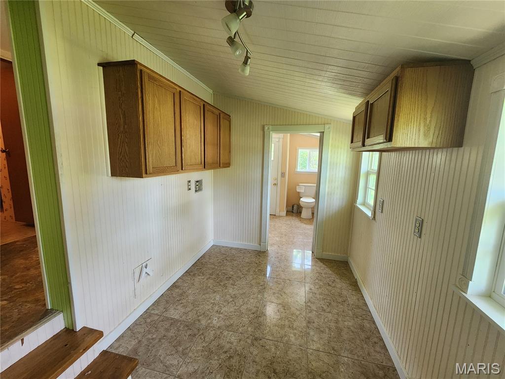 30620 Harbor Road Richland, MO 65556 - Photo 10 of 42