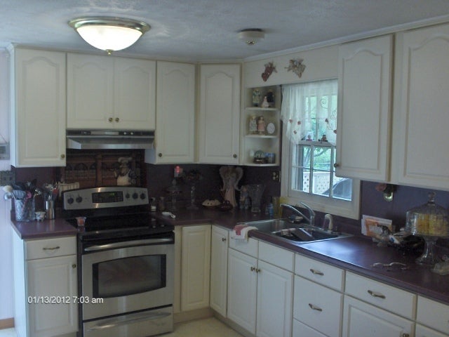 Rt1-bx283 Dunkard Church Road Lindside, WV 24951 - Photo 10 of 20 kitchen