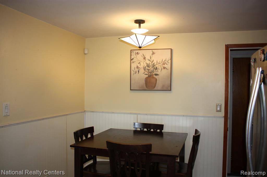 13547 Kent Street Romulus, MI 48174 - Photo 11 of 13 Gallery Image 11