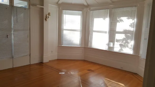 $3,288 | 627 Rose Avenue, Unit 2, Pleasanton, CA 94566