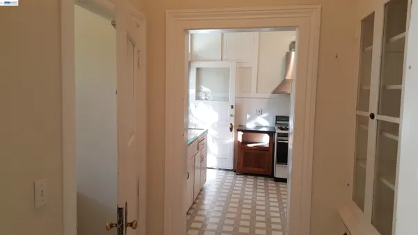 $3,288 | 627 Rose Avenue, Unit 2, Pleasanton, CA 94566