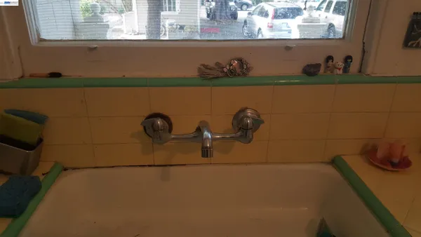 $3,288 | 627 Rose Avenue, Unit 2, Pleasanton, CA 94566