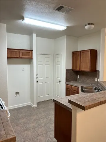 $1,750 | 2513 Allred Drive, Unit B, Austin, TX 78748