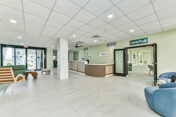 $285,000 | 7310 Seawall Boulevard, Unit 404, Galveston, TX 77551