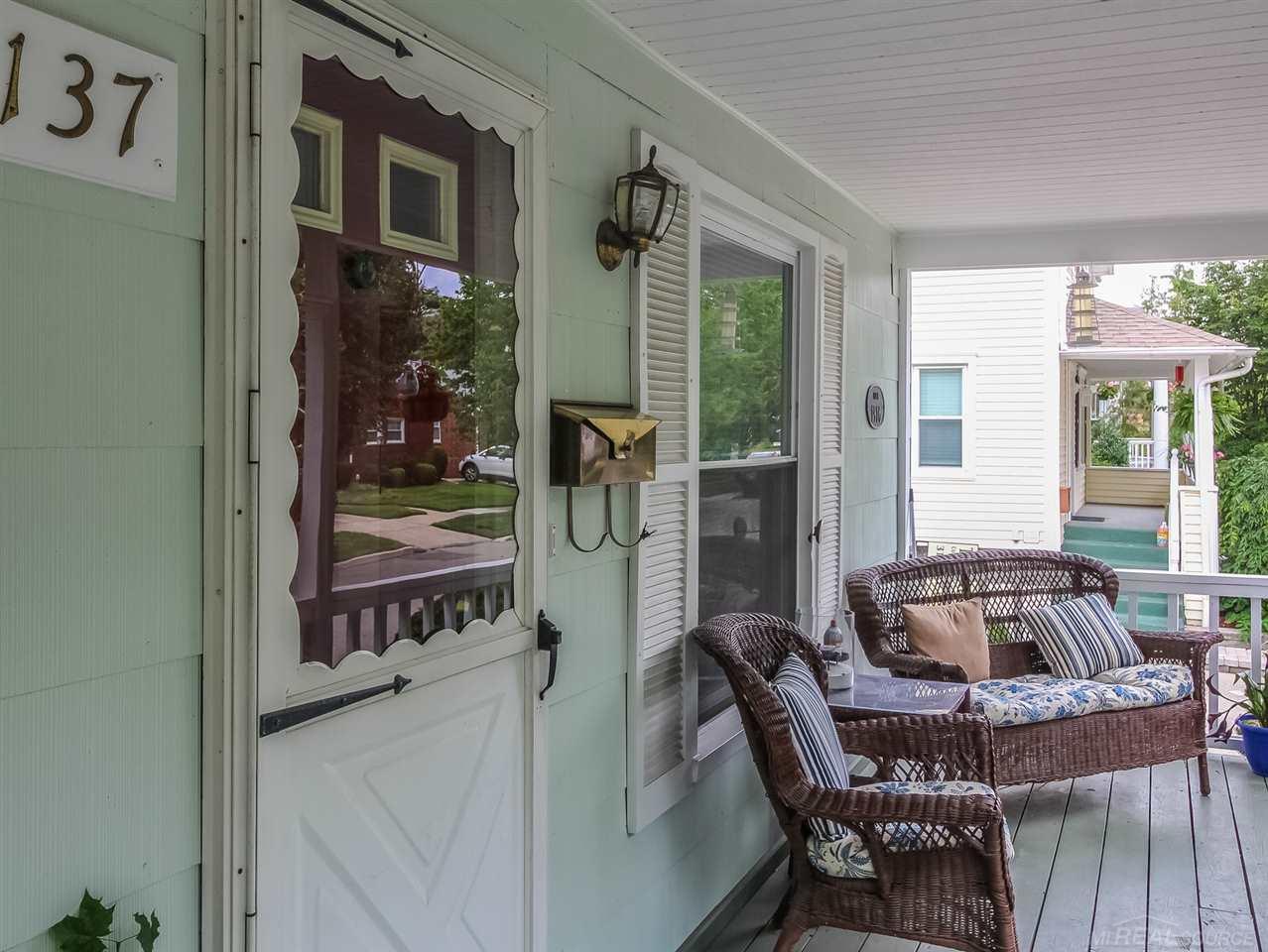 135 Muir Road Grosse Pointe Farms, MI 48236 - Photo 5 of 23