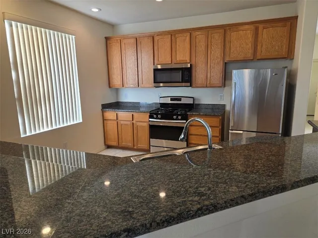 $2,500 | 5196 Alfingo Street, Las Vegas, NV 89135