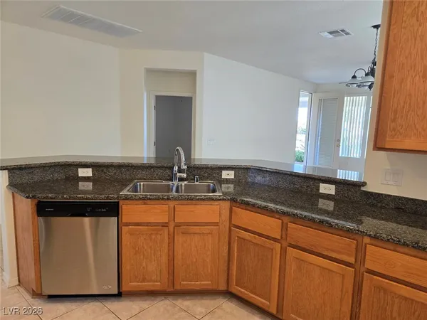 $2,550 | 5196 Alfingo Street, Las Vegas, NV 89135