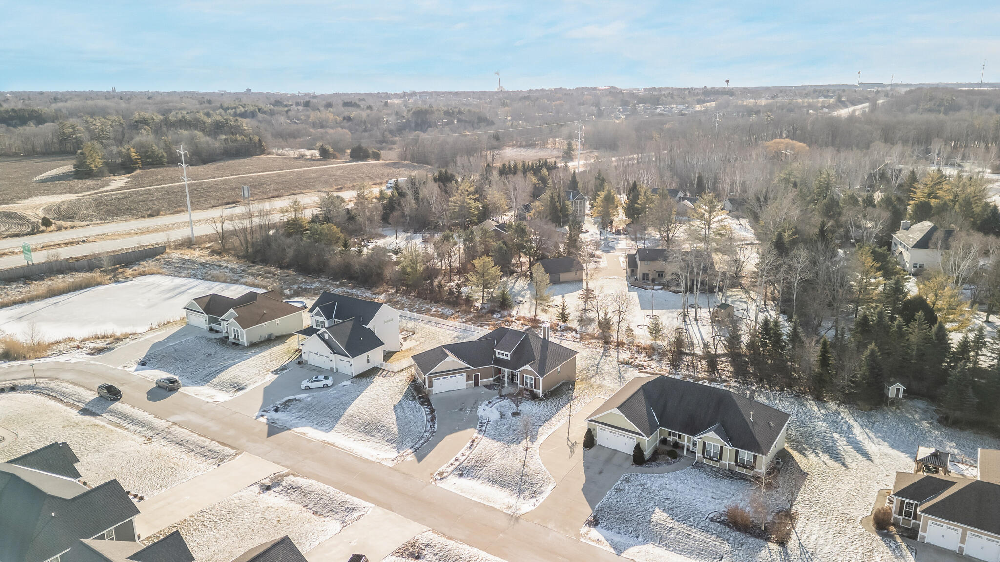 4525 Alyssa Lane Sheboygan, WI 53083 - Photo 4 of 36 Front 4