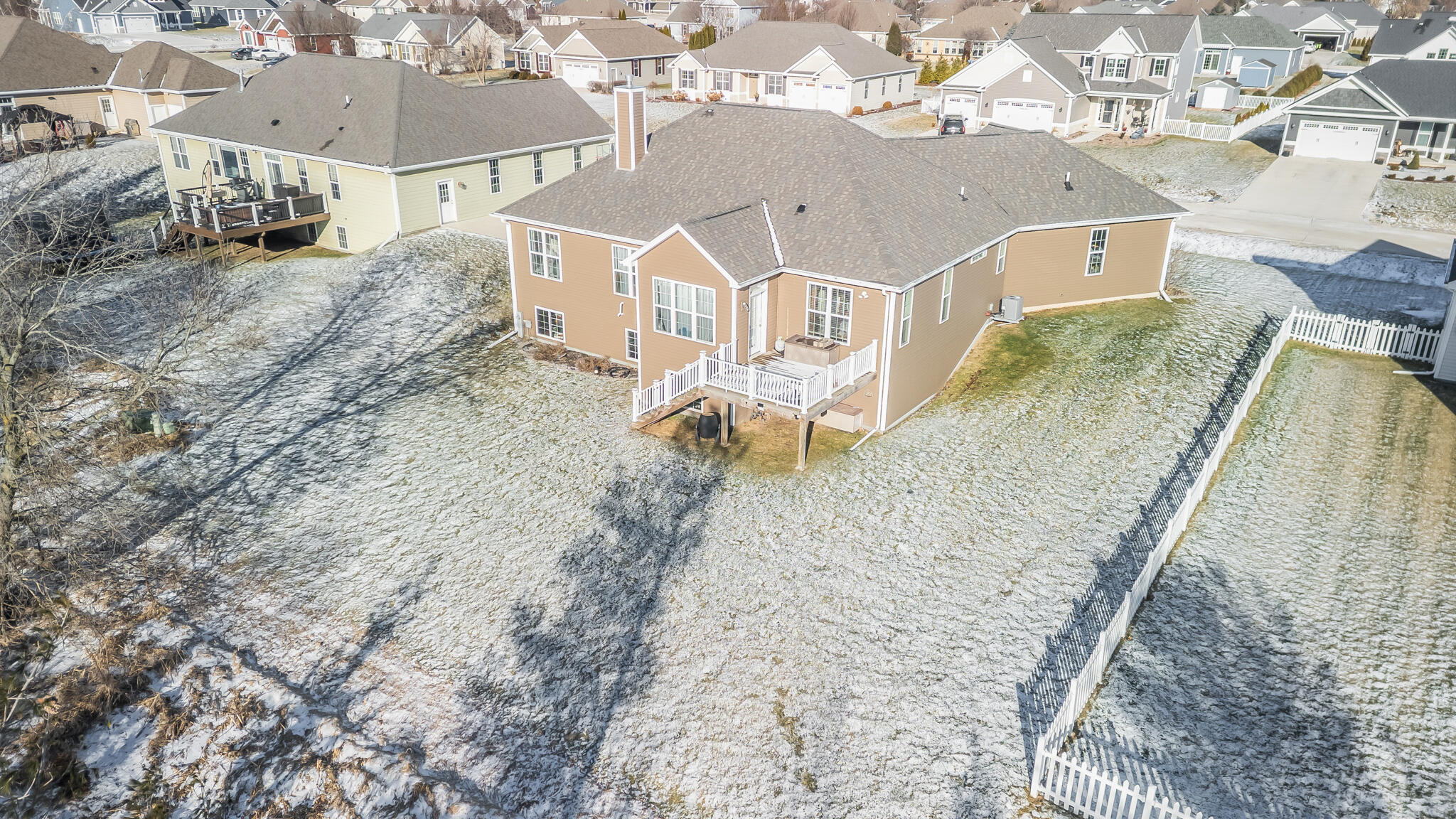 4525 Alyssa Lane Sheboygan, WI 53083 - Photo 6 of 36 Back 1