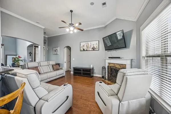 $375,000 | 5399 Riverstone Drive, Memphis, TN 38125