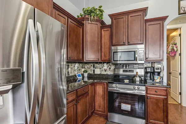 $375,000 | 5399 Riverstone Drive, Memphis, TN 38125