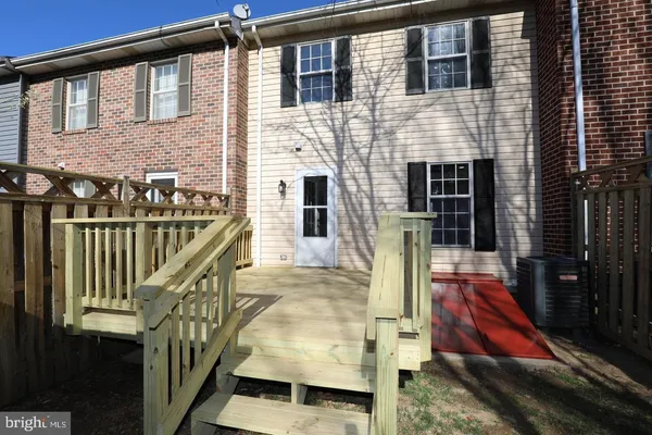 $425,000 | 8006 Harbor Place, Frederick, MD 21701